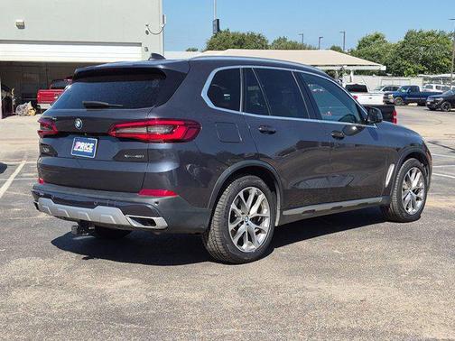 Arctic Gray Metallic 2019 BMW X5 xDrive40i