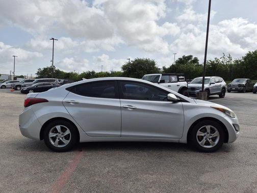 Shimmering Air Silver 2014 Hyundai ELANTRA SE