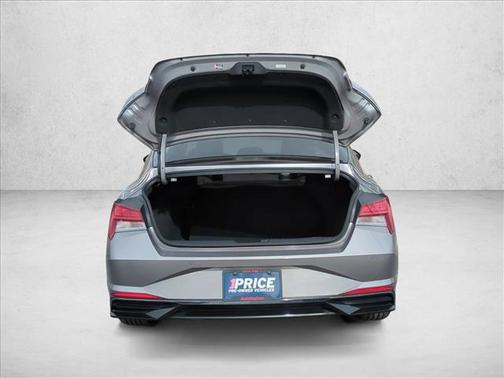 2021 Hyundai ELANTRA Limited