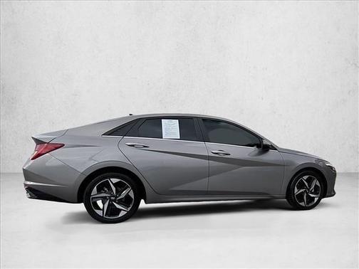 2021 Hyundai ELANTRA Limited