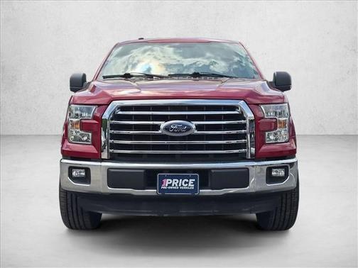 Ruby Red Metallic Tinted Clearcoat 2016 Ford F-150 XLT
