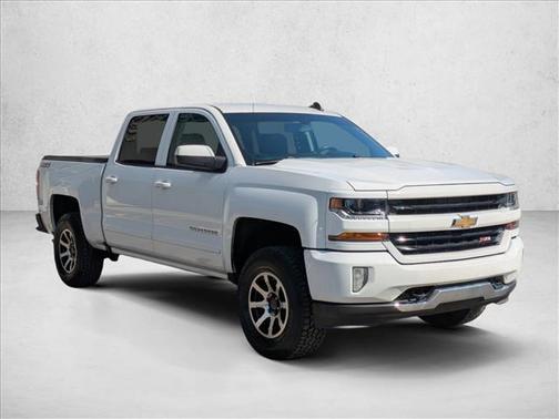 2017 Chevrolet Silverado 1500 2LT