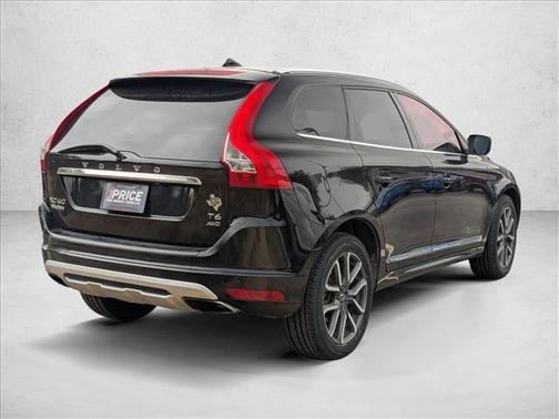 2017 Volvo XC60 T6 Dynamic