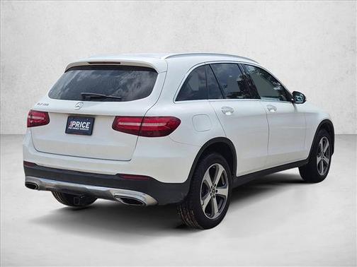 White 2017 Mercedes-Benz GLC 300 Base
