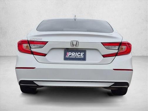 Platinum White Pearl 2018 Honda Accord LX