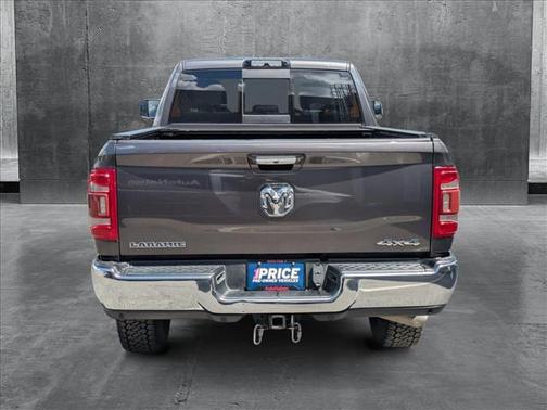 2019 RAM 2500 Laramie Crew Cab 4x4 6'4' Box
