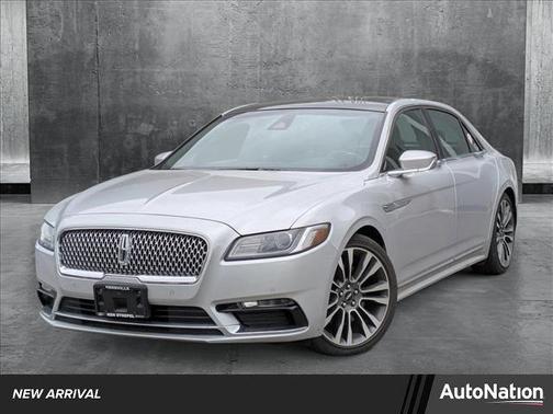 2019 Lincoln Continental Select