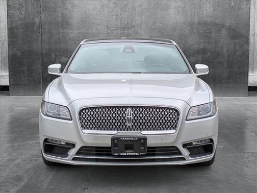 2019 Lincoln Continental Select