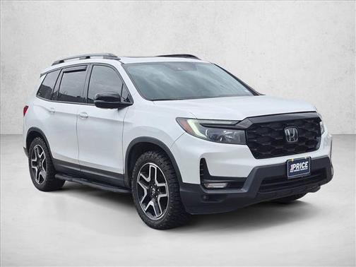 Platinum White Pearl 2022 Honda Passport AWD Elite