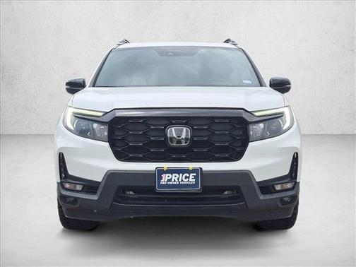 Platinum White Pearl 2022 Honda Passport AWD Elite