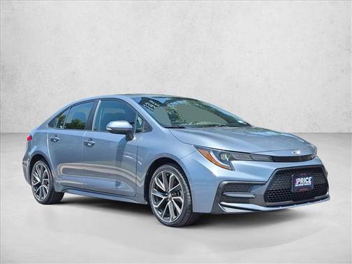 Silver/Gray 2022 Toyota Corolla SE