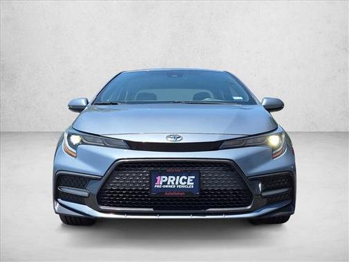 Silver/Gray 2022 Toyota Corolla SE