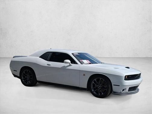 White Knuckle Clearcoat 2023 Dodge Challenger R/T Scat Pack