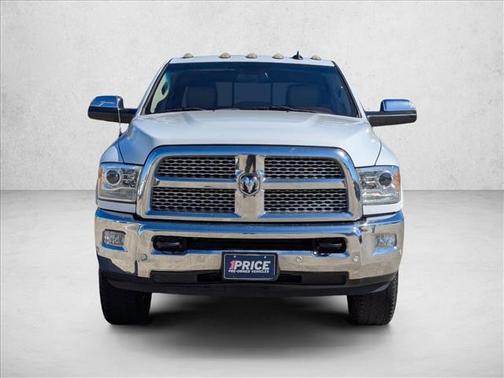 2018 RAM 2500 Laramie Crew Cab 4x4 6'4' Box