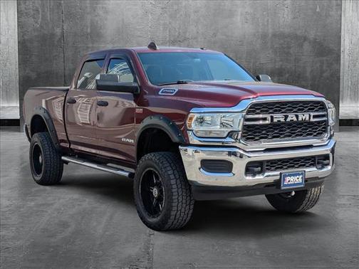 2021 RAM 2500 Tradesman Crew Cab 4x4 6'4' Box