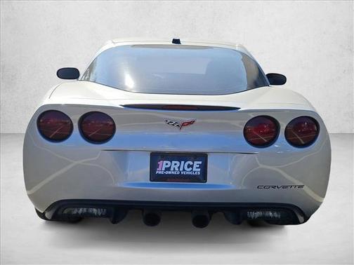 2005 Chevrolet Corvette Base