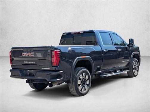 2024 GMC Sierra 2500 Denali