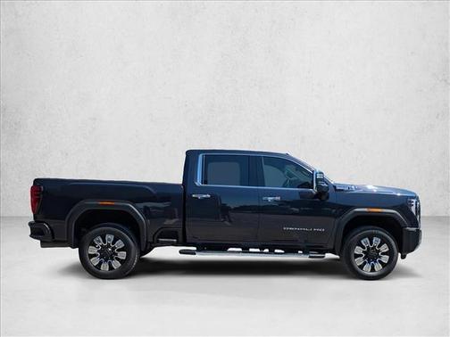 2024 GMC Sierra 2500 Denali