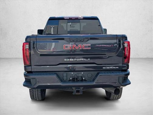 2024 GMC Sierra 2500 Denali