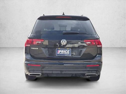 Deep Black Pearl 2021 Volkswagen Tiguan 2.0T S