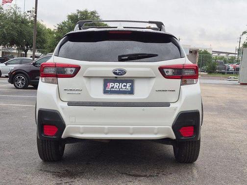 Crystal White Pearl 2021 Subaru Crosstrek Limited