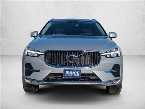 2022 Volvo XC60 B5 Inscription