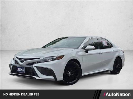 Wind Chill Pearl 2021 Toyota Camry XSE
