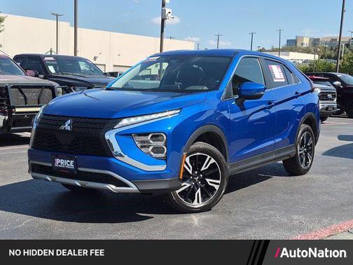 Labrador Black Pearl 2025 Mitsubishi Eclipse Cross SE