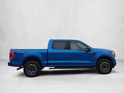 Velocity Blue Metallic 2021 Ford F-150 XLT