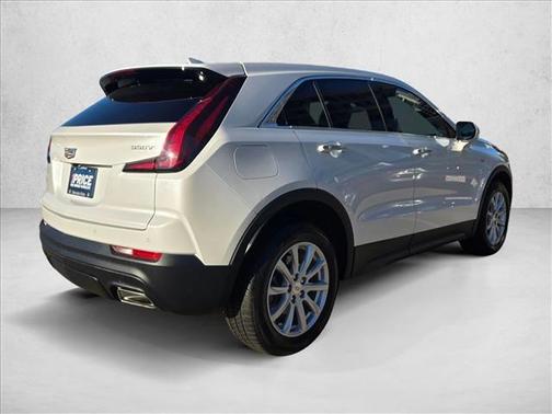 2023 Cadillac XT4 Luxury