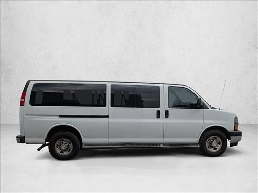 2019 Chevrolet Express 3500 LT