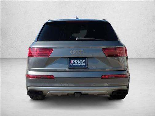 Graphite Gray Metallic 2018 Audi Q7 3.0T Prestige