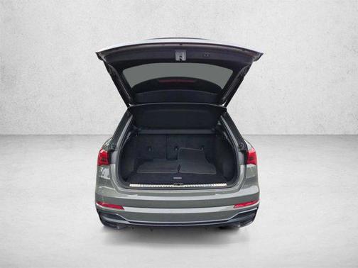 Chronos Gray Metallic 2021 Audi Q3 45 S line Premium