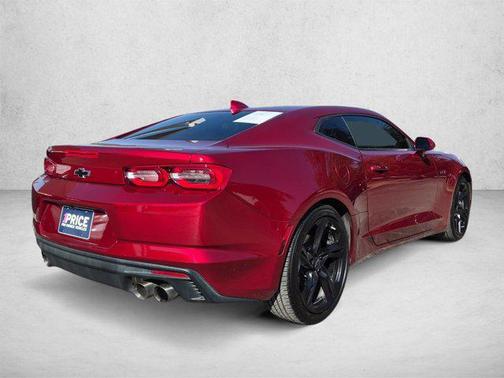 Wild Cherry Tintcoat 2021 Chevrolet Camaro RWD Coupe LT1