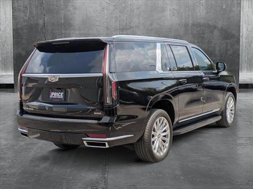 2023 Cadillac Escalade ESV Premium Luxury