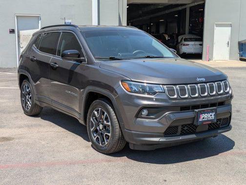 2022 Jeep Compass Latitude