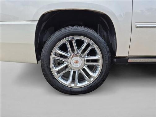 White Diamond Tricoat 2012 Cadillac Escalade ESV Platinum Edition