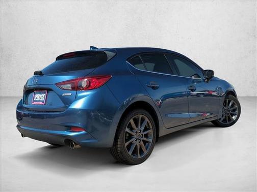 2018 Mazda Mazda3 Touring