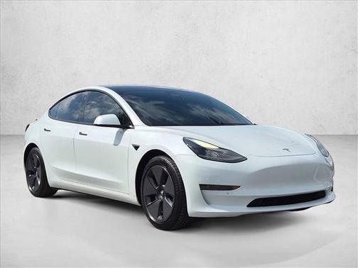 Pearl White Multi-Coat 2021 Tesla Model 3 Standard Range Plus
