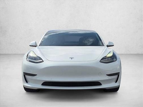 Pearl White Multi-Coat 2021 Tesla Model 3 Standard Range Plus