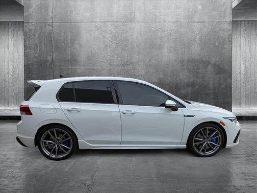 2024 Volkswagen Golf R 2.0T Manual
