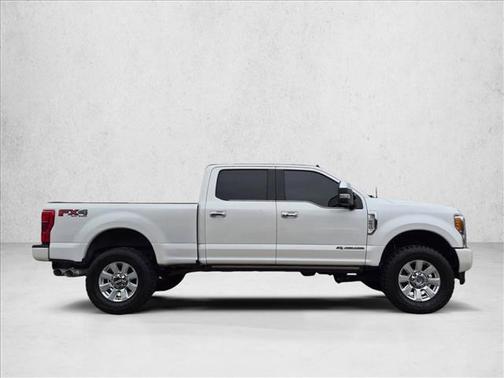 White Platinum Metallic Tri-Coat 2019 Ford F-250 Platinum