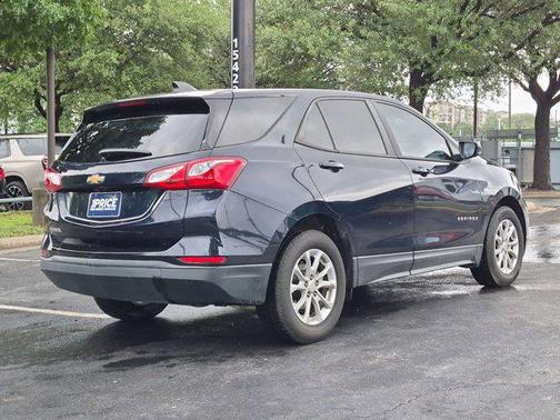 Midnight Blue Metallic 2020 Chevrolet Equinox LS