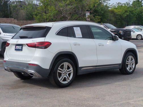 2021 Mercedes-Benz GLA 250 Base 4MATIC