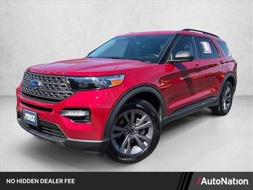 Rapid Red Metallic Tinted Clearcoat 2021 Ford Explorer XLT
