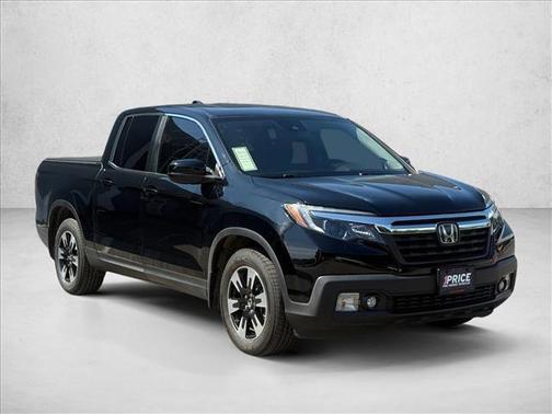Crystal Black Pearl 2020 Honda Ridgeline RTL