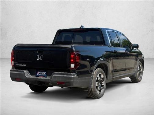 Crystal Black Pearl 2020 Honda Ridgeline RTL