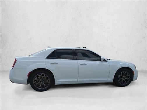 2018 Chrysler 300 S