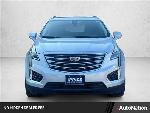 Radiant Silver Metallic 2018 Cadillac XT5 Premium Luxury