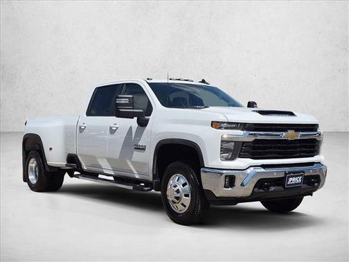 Summit White 2025 Chevrolet Silverado 3500 LT